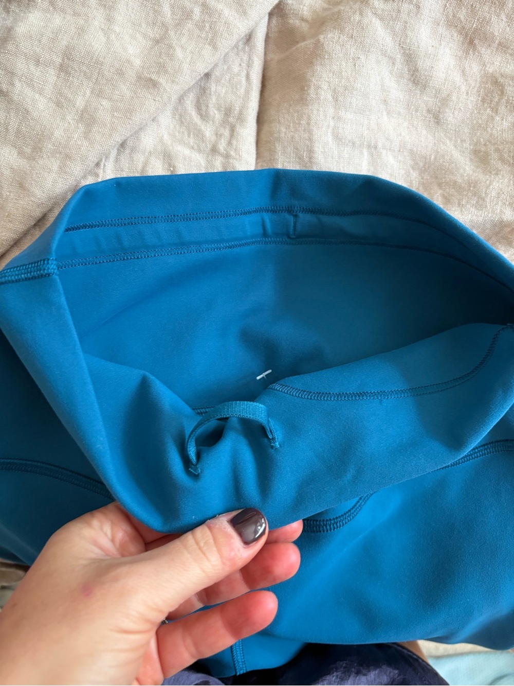 Lululemon Blue Capri Wunder Train High Rise Tight Leggings 28 Inch Inseam Size 4 - Picture 10 of 11
